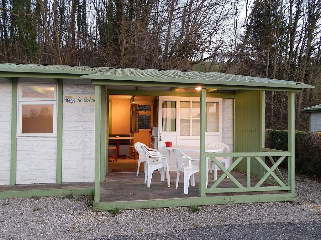 Camping Du Moulin Hotel Meyrieu-les-Etangs Exterior foto